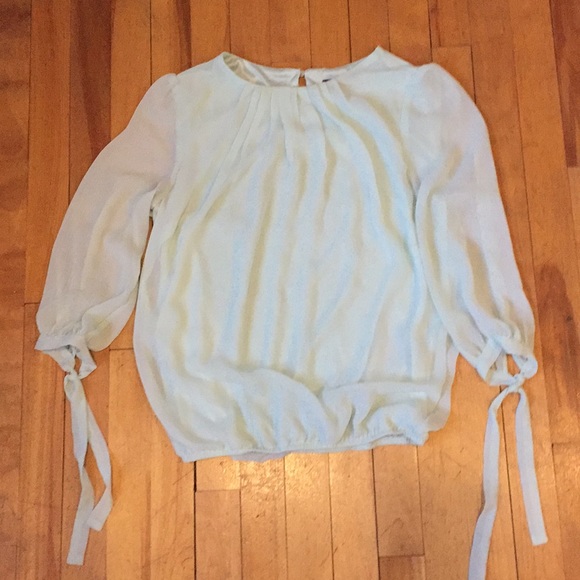 Light blue/green blouse by Suzy Shier XS